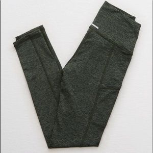 OFFLINE warmup high waisted leggings WORN ONCE